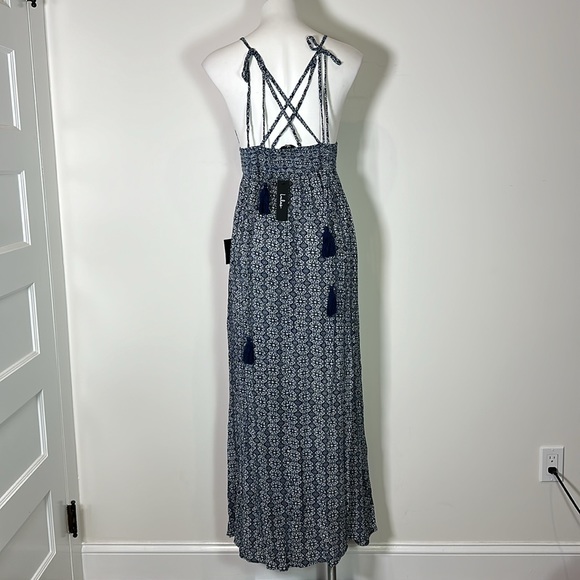 LULU’S MAXI DRESS - Picture 8 of 10